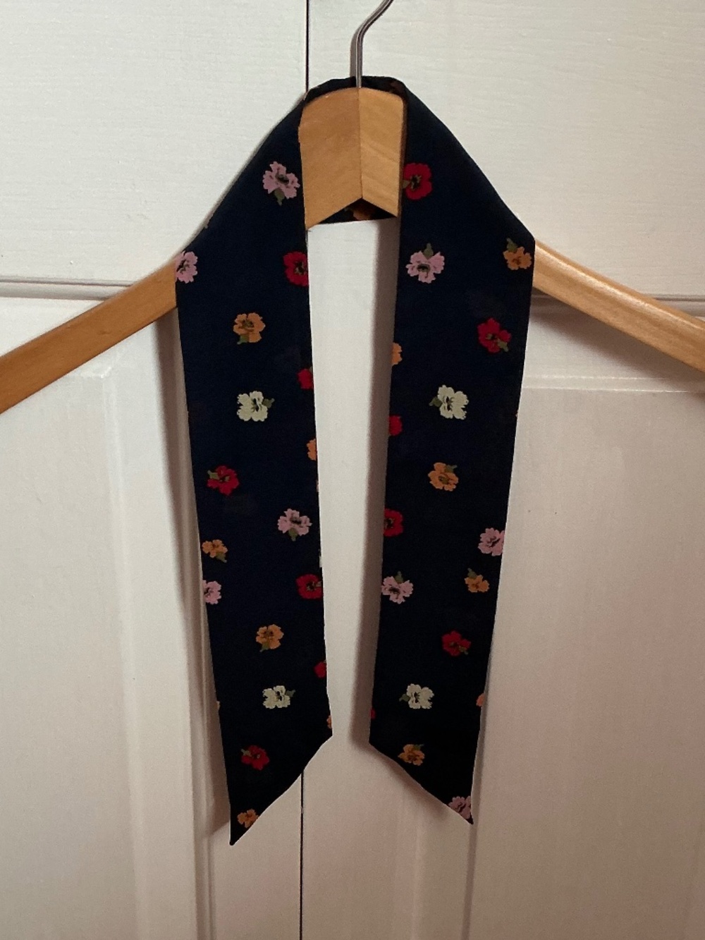 Madewell | Silk Twill Tie Bandana Scarf Navy Red Navy White Yellow Floral